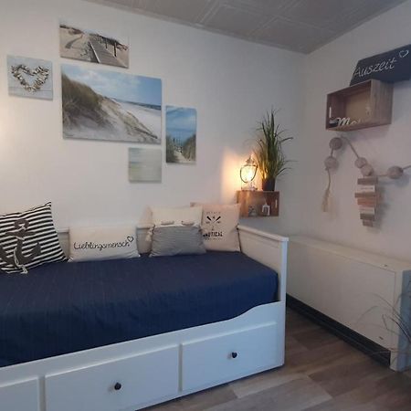 Strandkorb 60 - Kleine Guenstige Fewo An Der Ostsee Zwischen Dahme Und Heiligenhafen Heringsdorf  エクステリア 写真