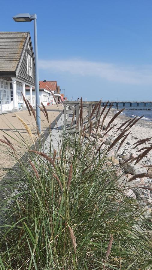 Strandkorb 60 - Kleine Guenstige Fewo An Der Ostsee Zwischen Dahme Und Heiligenhafen Heringsdorf  エクステリア 写真