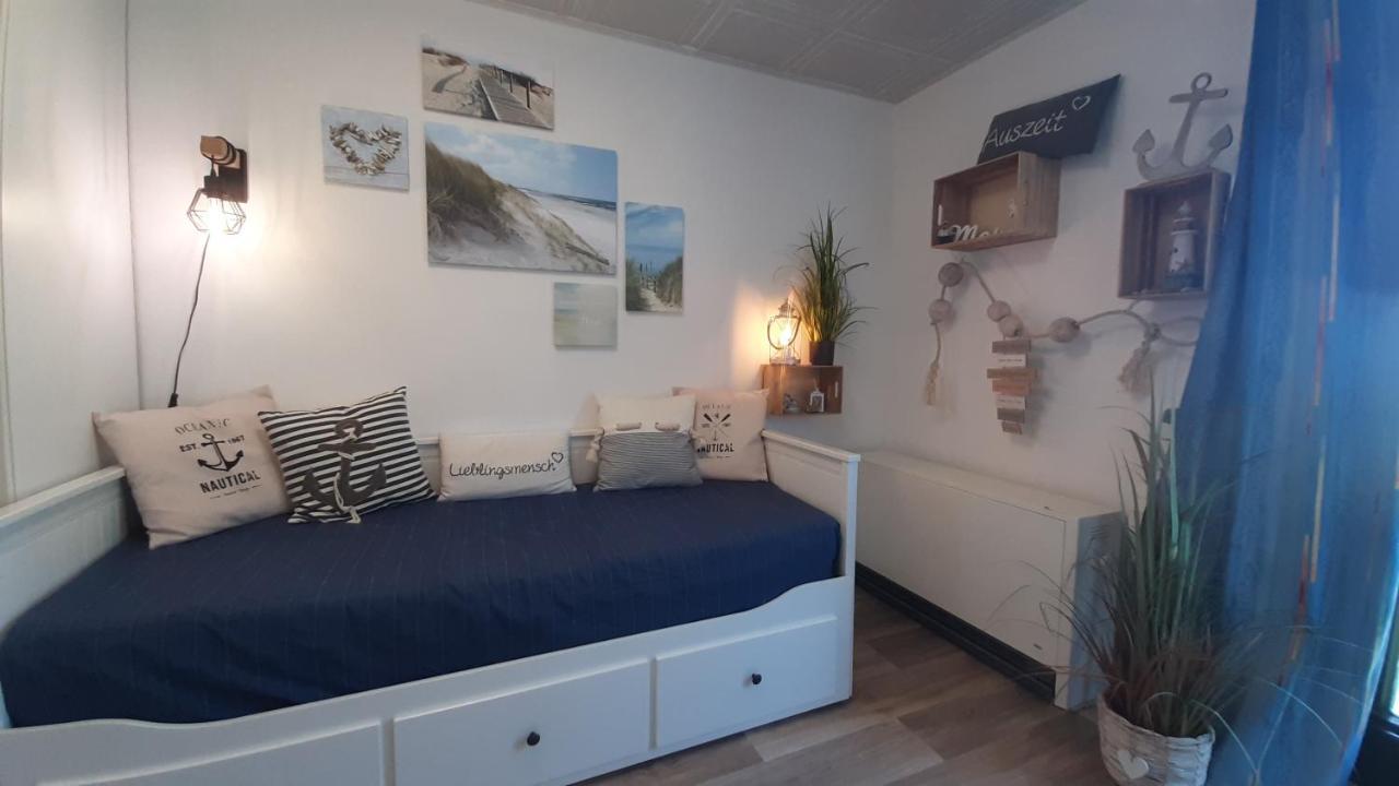 Strandkorb 60 - Kleine Guenstige Fewo An Der Ostsee Zwischen Dahme Und Heiligenhafen Heringsdorf  エクステリア 写真